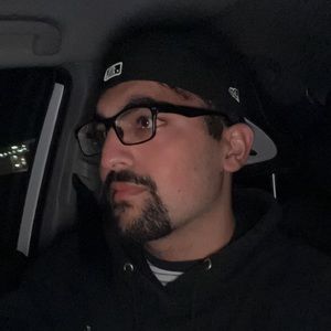 Meet your Posher, Adam